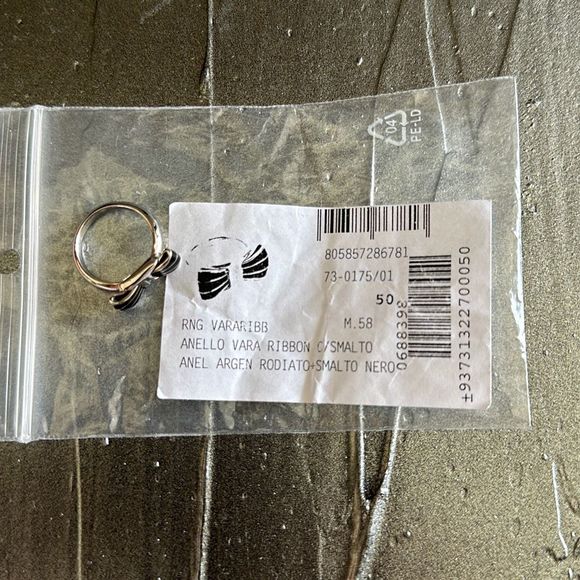 Salvatore Ferragamo Bow Black Enamel Ring Size 50 Sterling Silver 925 - Picture 9 of 9